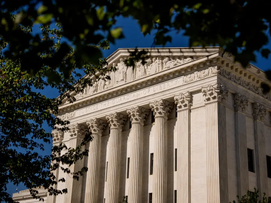 Supreme Court blocks Virginia Democrats' redistricting plan, preserving Republican-drawn maps ahead of US midterms