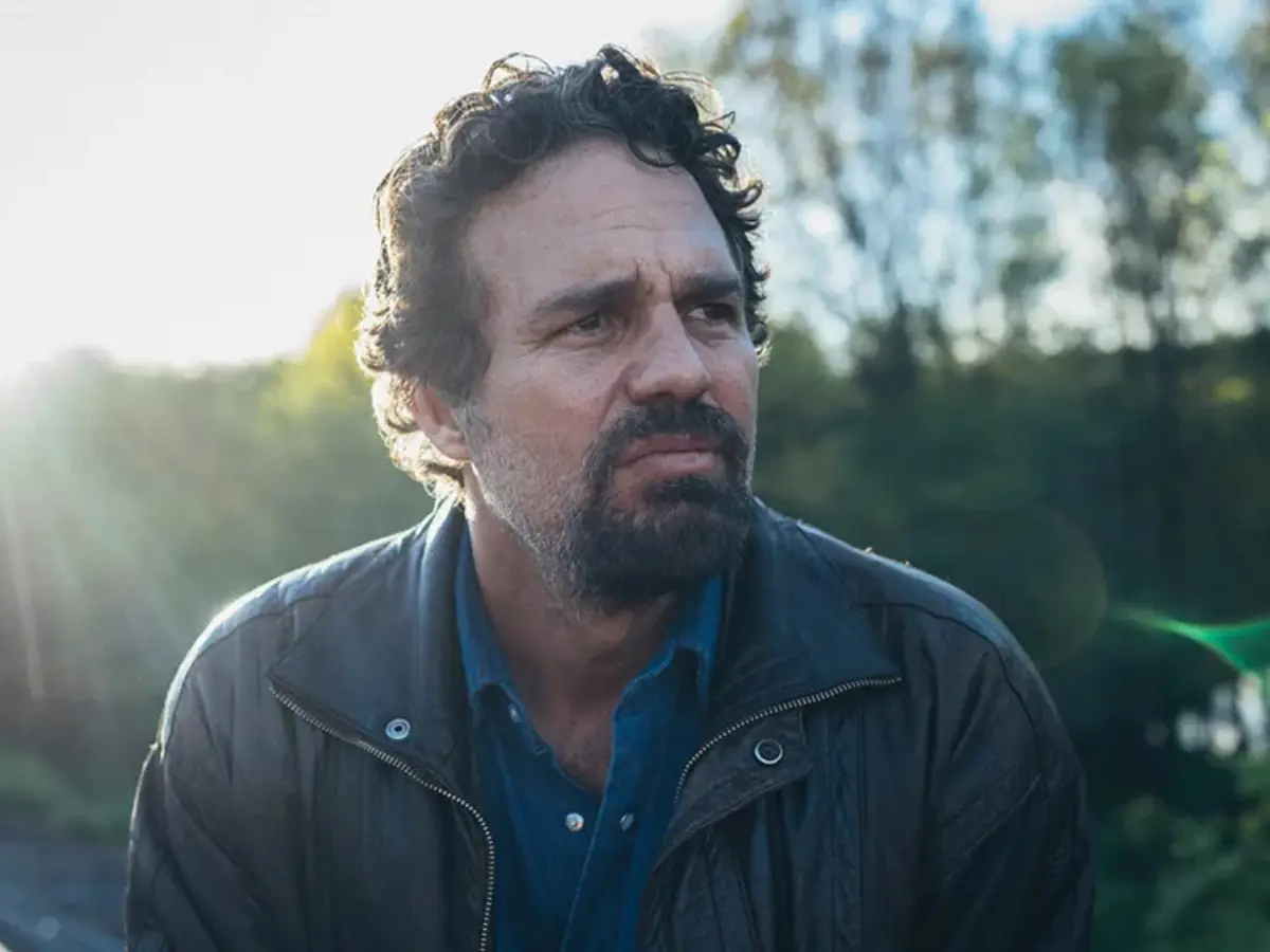 Mark Ruffalo claims he is on Paramount's banned list for opposing Warner Bros merger Mark Ruffalo claims he is on Paramount's banned list for opposing Warner Bros merger
