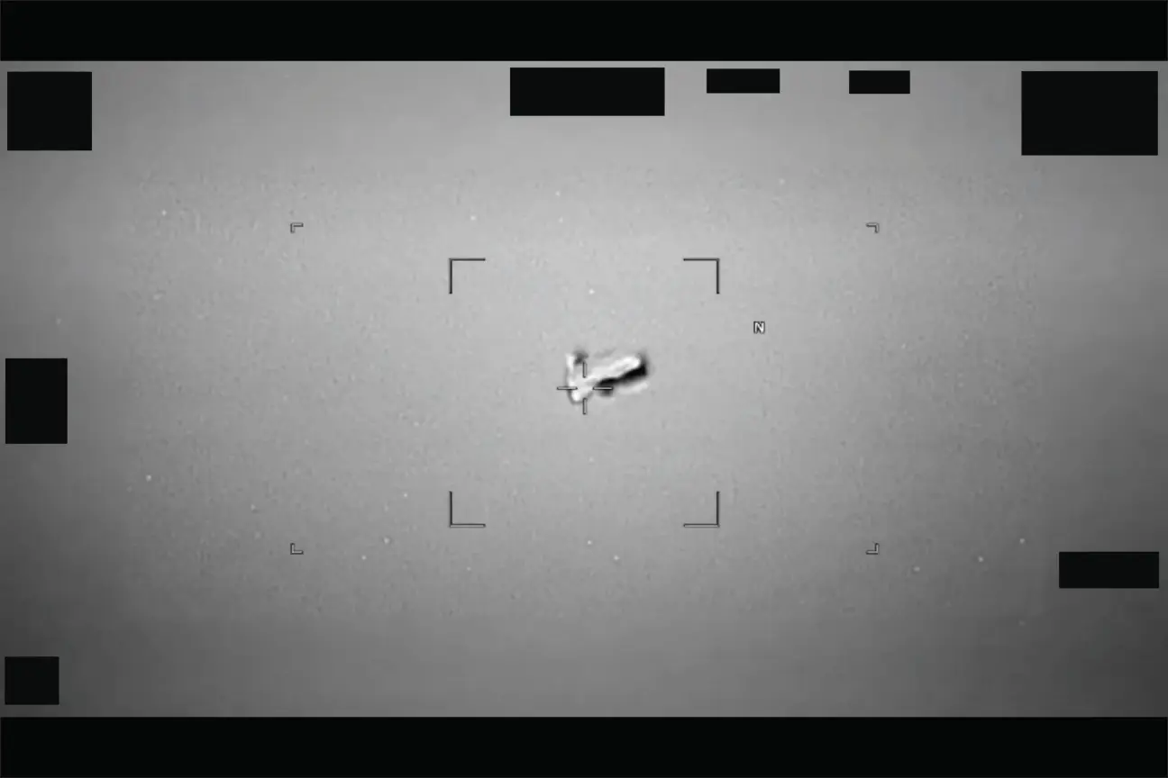 'No heat, no exhaust': Scientific anomaly at the heart of military's new infrared UFO footage