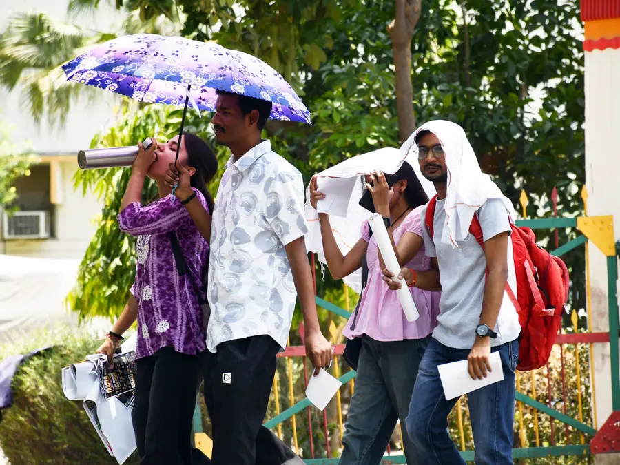 Delhi heatwave warning: IMD issues 'yellow alert' as temperature may touch 45°C this week