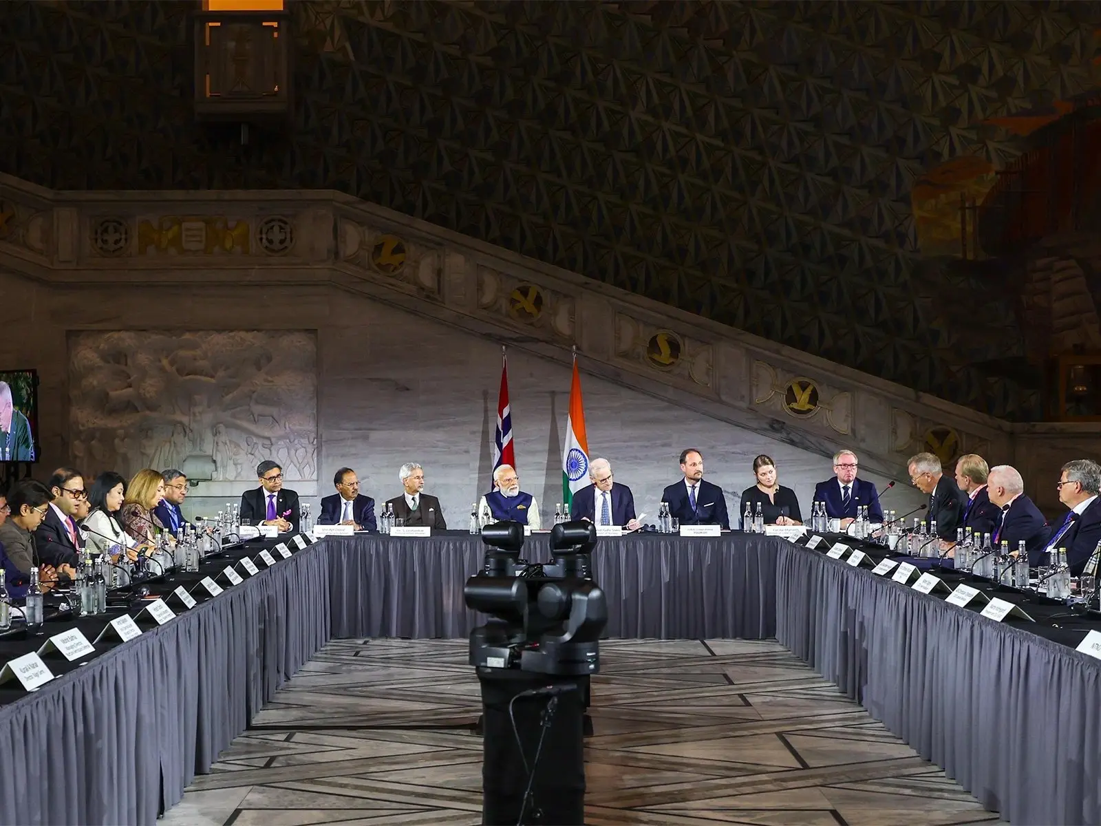 PM Modi hails ‘Lab-to-Lab’ and ‘Scientist-to-Scientist’ ties at Norway-India Business and Research Summit PM Modi hails ‘Lab-to-Lab’ and ‘Scientist-to-Scientist’ ties at Norway-India Business and Research Summit