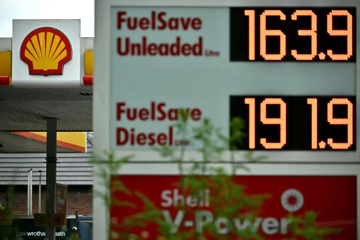 UK quietly eases Russian oil sanctions despite vowing 'unwavering' commitment to punishing Moscow
