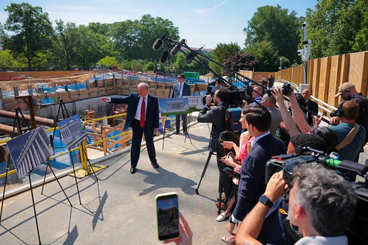 Senate Republicans pull $1 billion Secret Service funding for Trump's White House Ballroom project