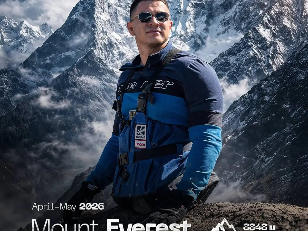 Who is Rustam Nabiev? Double amputee becomes first to climb Everest ...