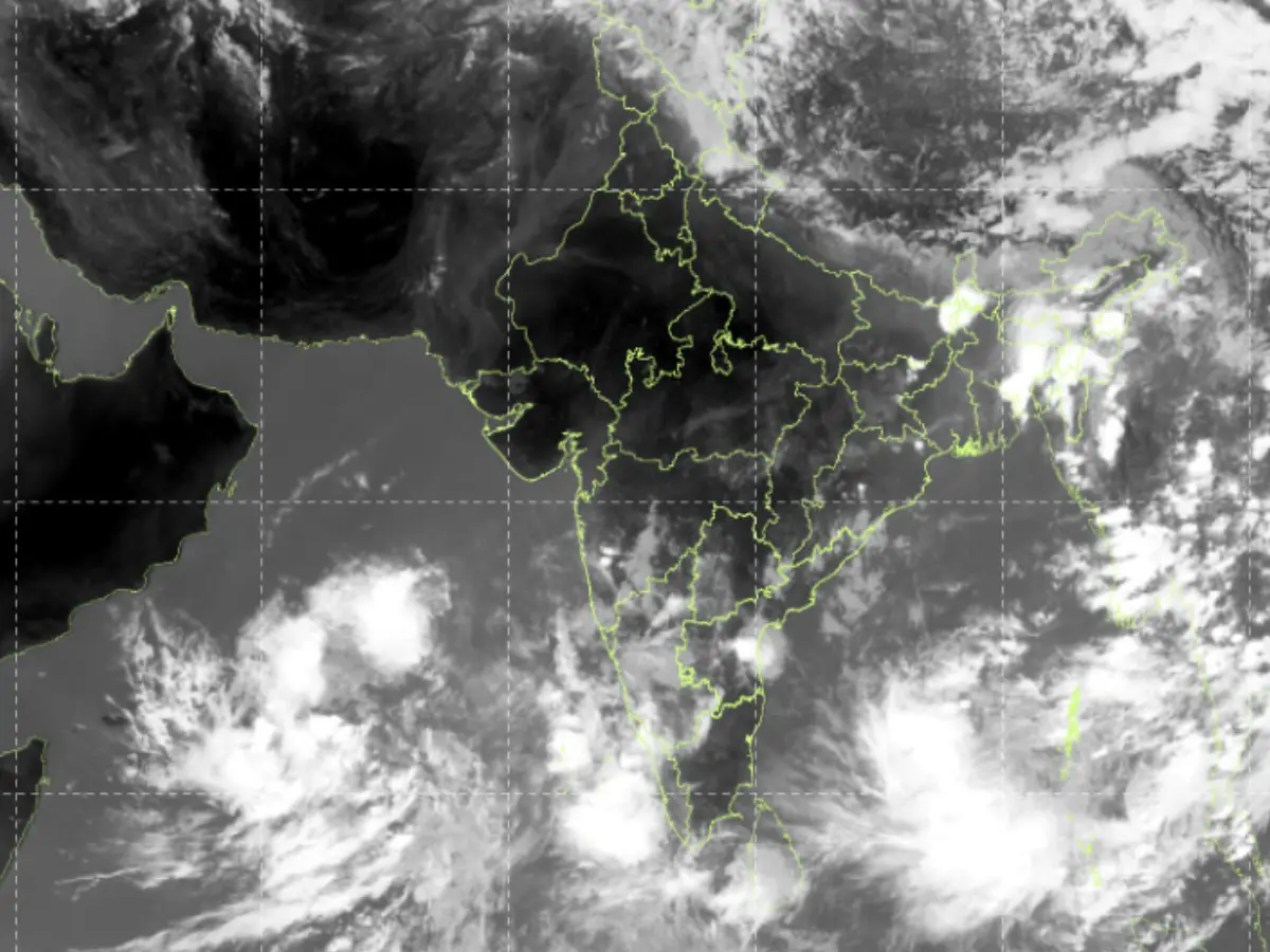 India monsoon update: Satellite image shows massive clouds moving towards India
