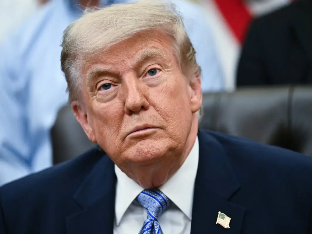 Trump says he will speak to Taiwan President amid arms sale tensions with China Trump says he will speak to Taiwan President amid arms sale tensions with China