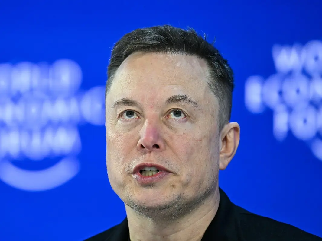 Days after becoming world's first trillionaire, Elon Musk loses record $350 billion Days after becoming world's first trillionaire, Elon Musk loses record $350 billion