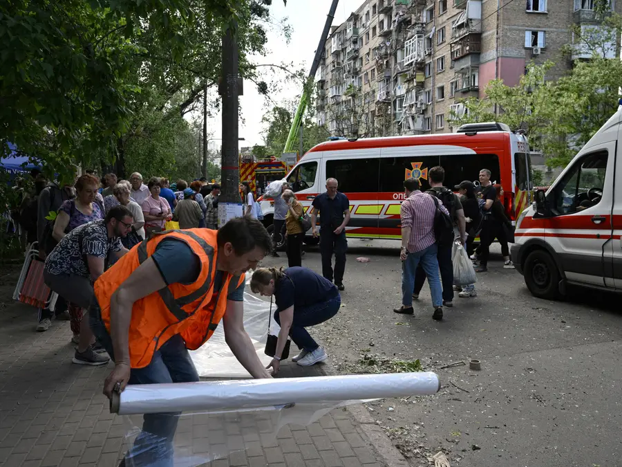 EU labels Russia’s Oreshnik use a ‘scare tactic’, Macron condemns Kyiv strikes