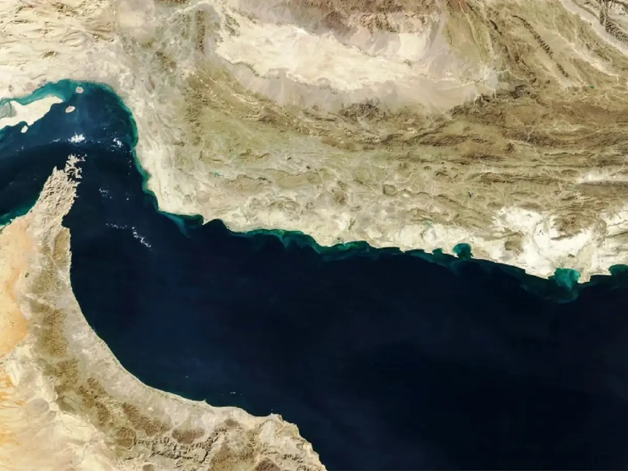 US and Iran agree in principle to reopen Strait of Hormuz, says senior official US and Iran agree in principle to reopen Strait of Hormuz, says senior official