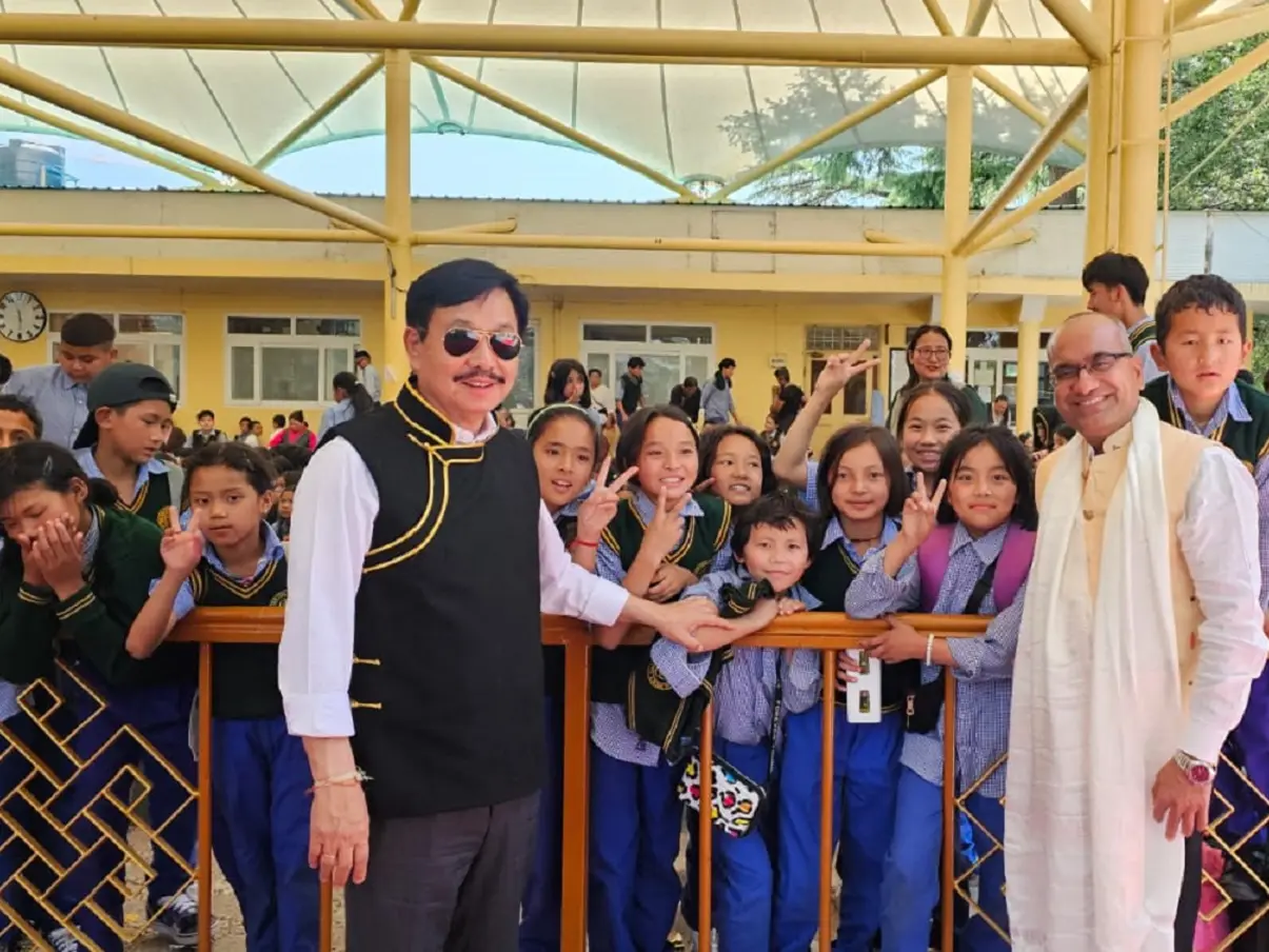 Lawmakers from India, UK, Chile and El Salvador attend swearing-in of Penpa Tsering as president of Tibetan govt-in-exile Lawmakers from India, UK, Chile and El Salvador attend swearing-in of Penpa Tsering as president of Tibetan govt-in-exile