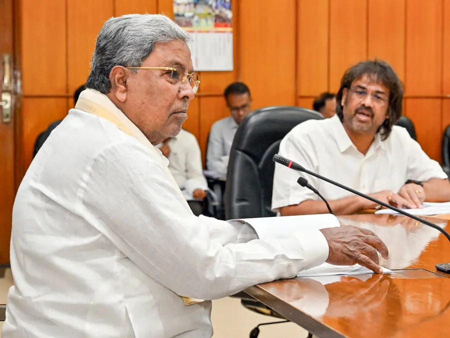 Can Karnataka CM Siddaramaiah resign in governor's absence? What constitution says
