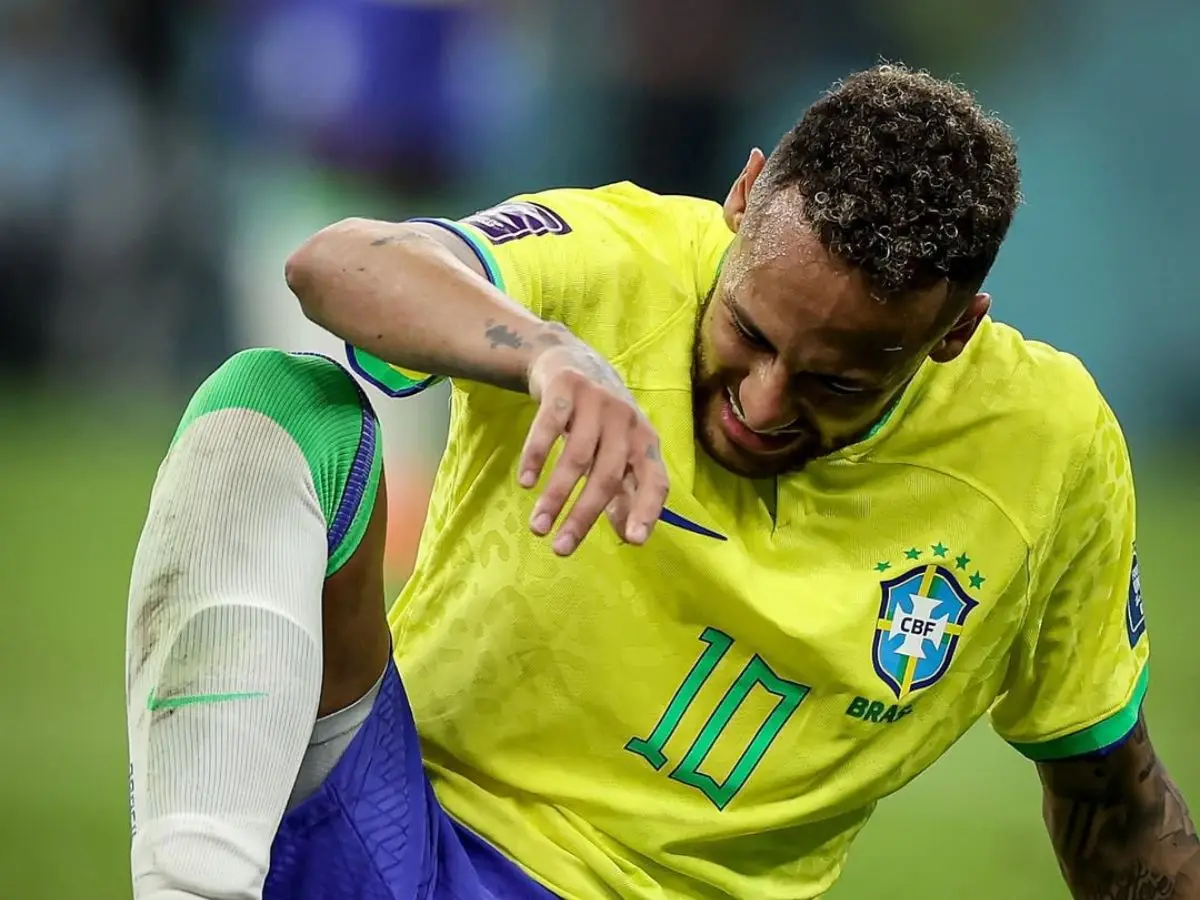 Marquee Brazilian Neymar suffers injury just ahead of World Cup, set to miss opener Marquee Brazilian Neymar suffers injury just ahead of World Cup, set to miss opener