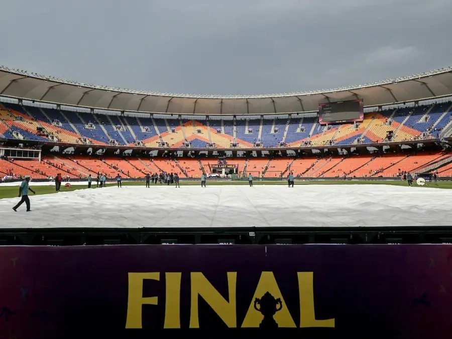 What happens if rain plays spoilsport in GT vs RCB IPL 2026 Final?