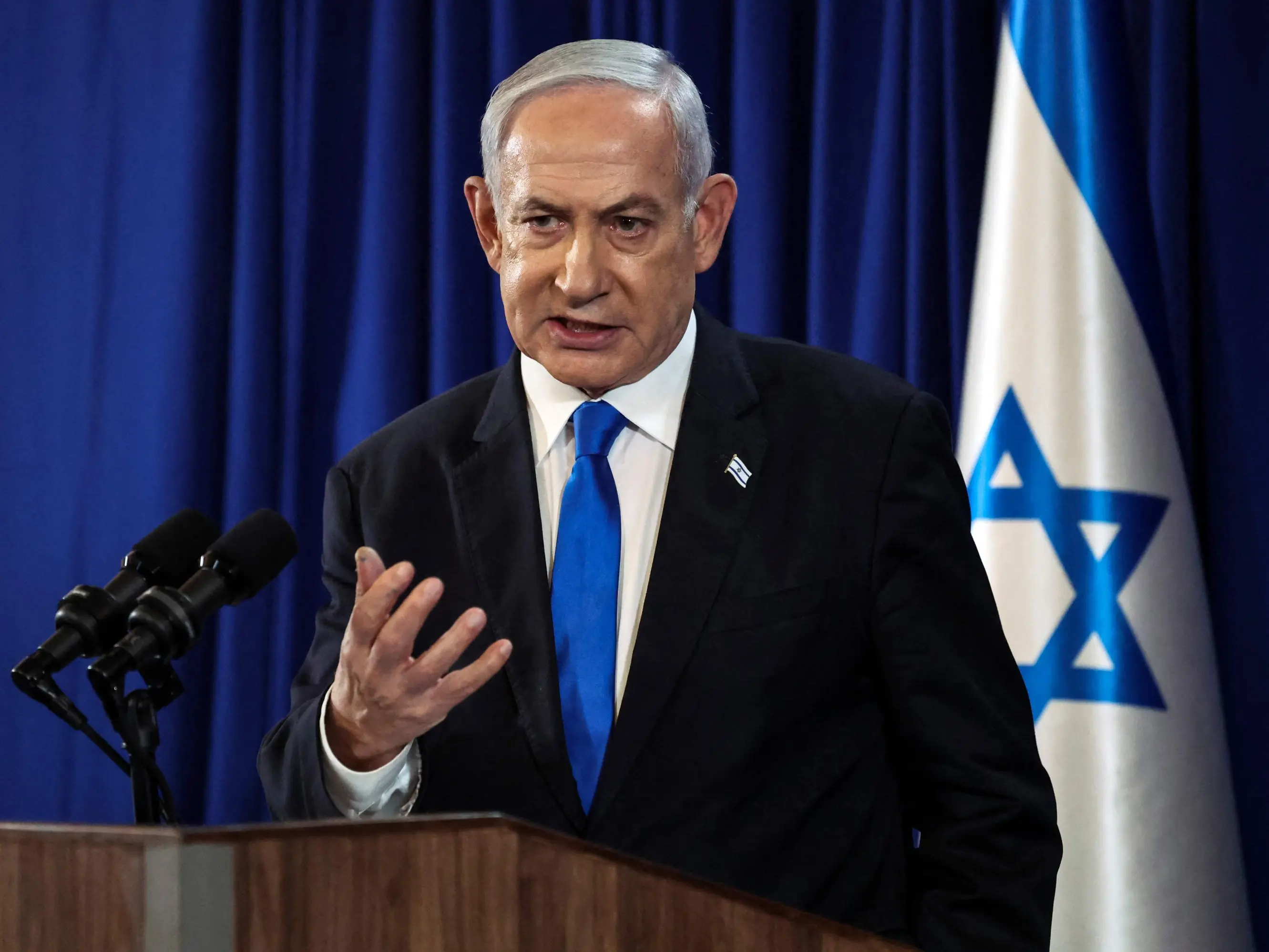 Israeli PM Netanyahu orders IDF to strike Hezbollah stronghold in Beirut Israeli PM Netanyahu orders IDF to strike Hezbollah stronghold in Beirut