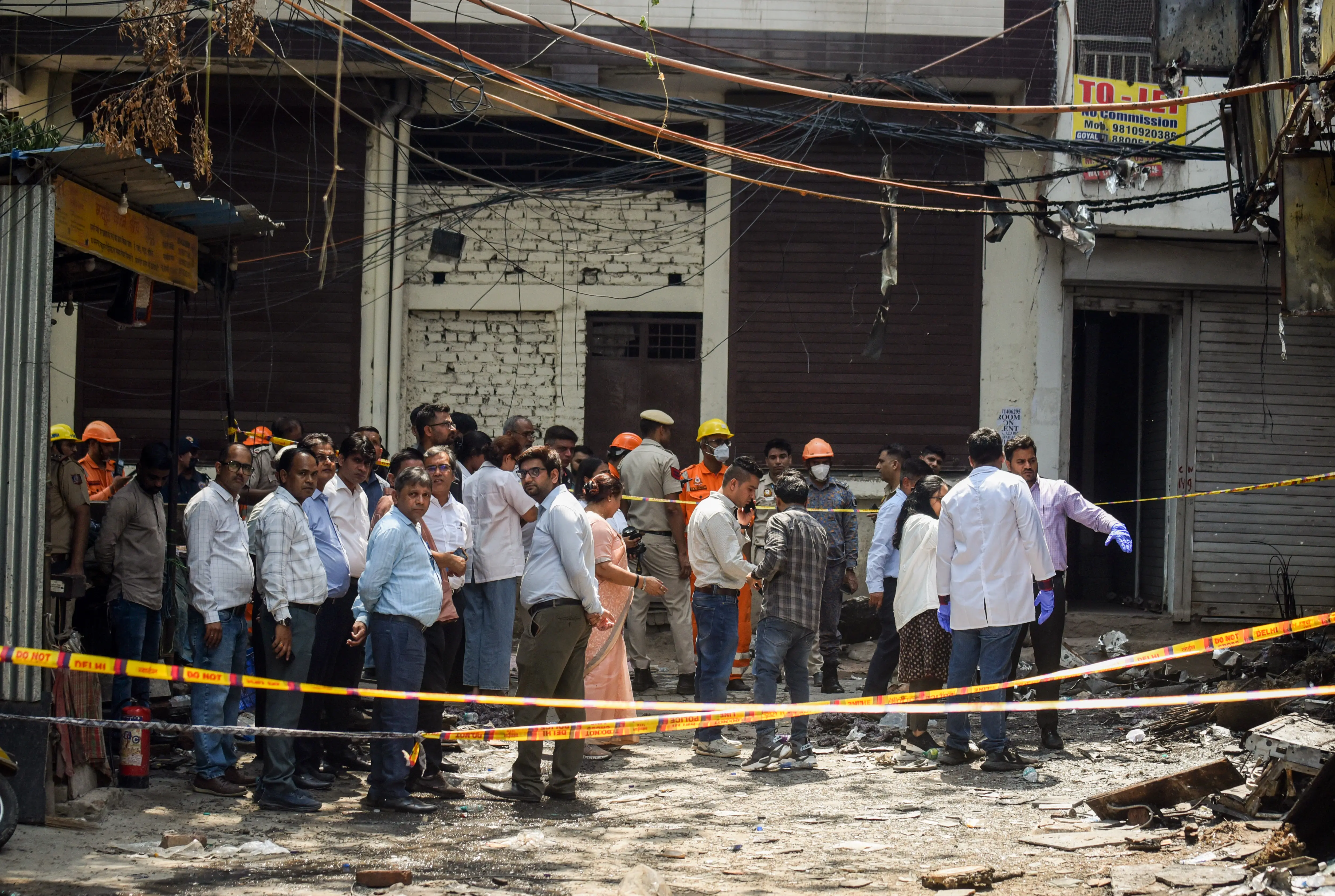 At least 18 foreigners among 21 killed in Delhi fire; Police issue look out notice for absconding hotel owner