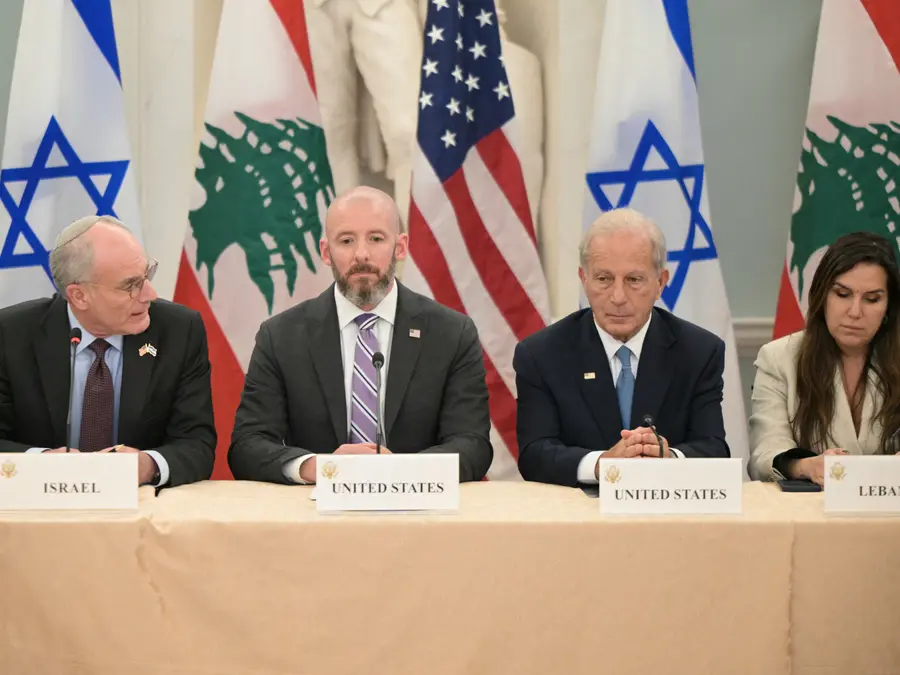 Israel and Lebanon agree to implement ceasefire following US-led talks in Washington