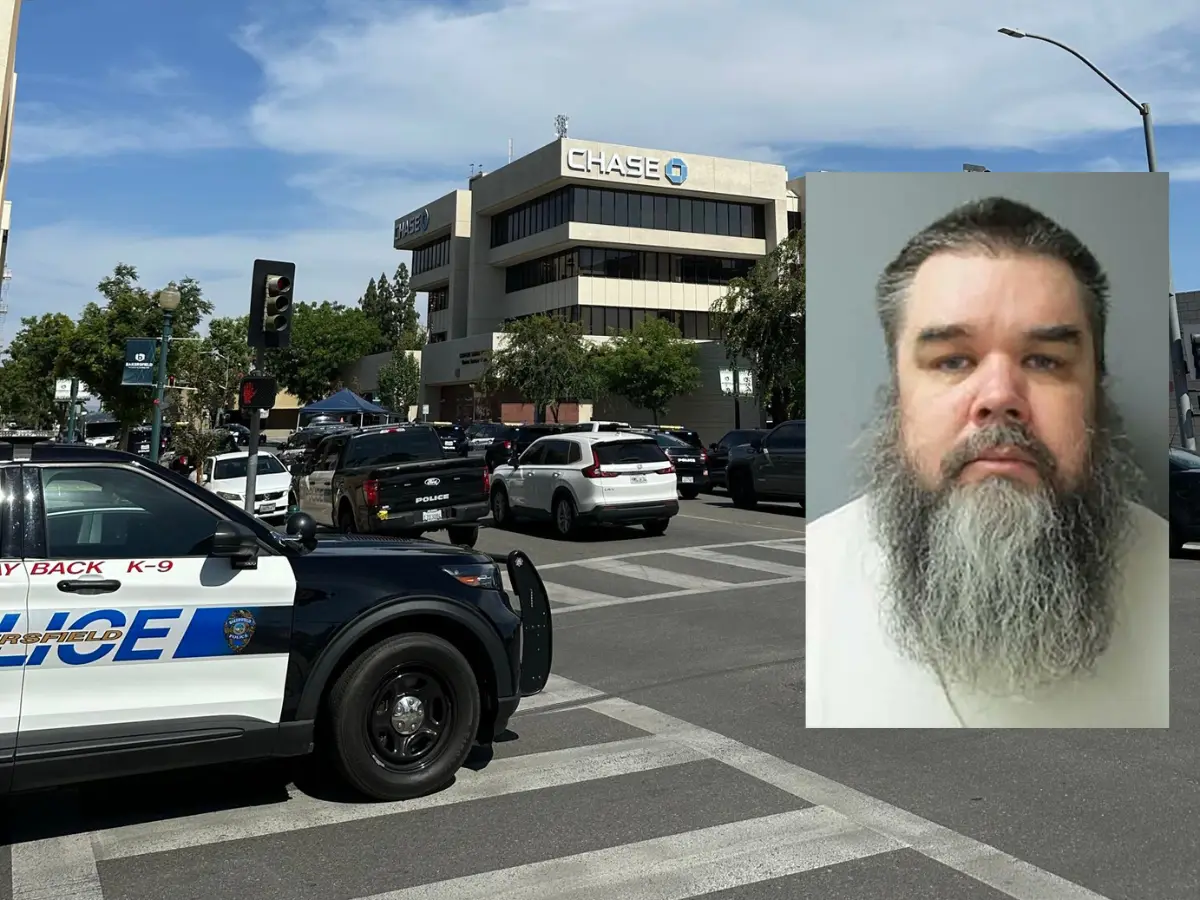 Who was Anthony Scott Searles-Harris? All we know about Bakersfield bank hostage suspect Who was Anthony Scott Searles-Harris? All we know about Bakersfield bank hostage suspect
