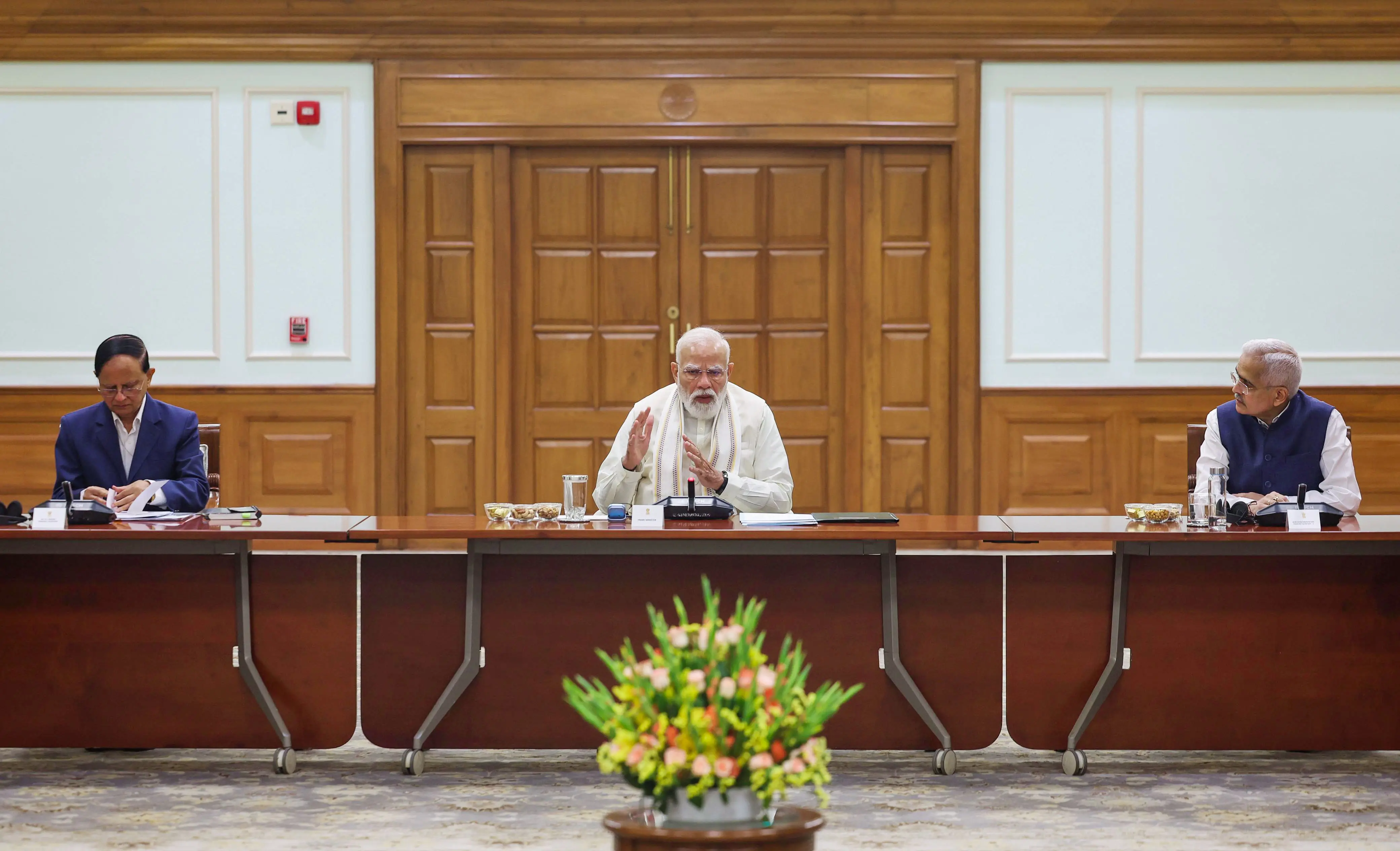 PM Modi holds key meeting with Economic Advisory Council amid West Asia crisis