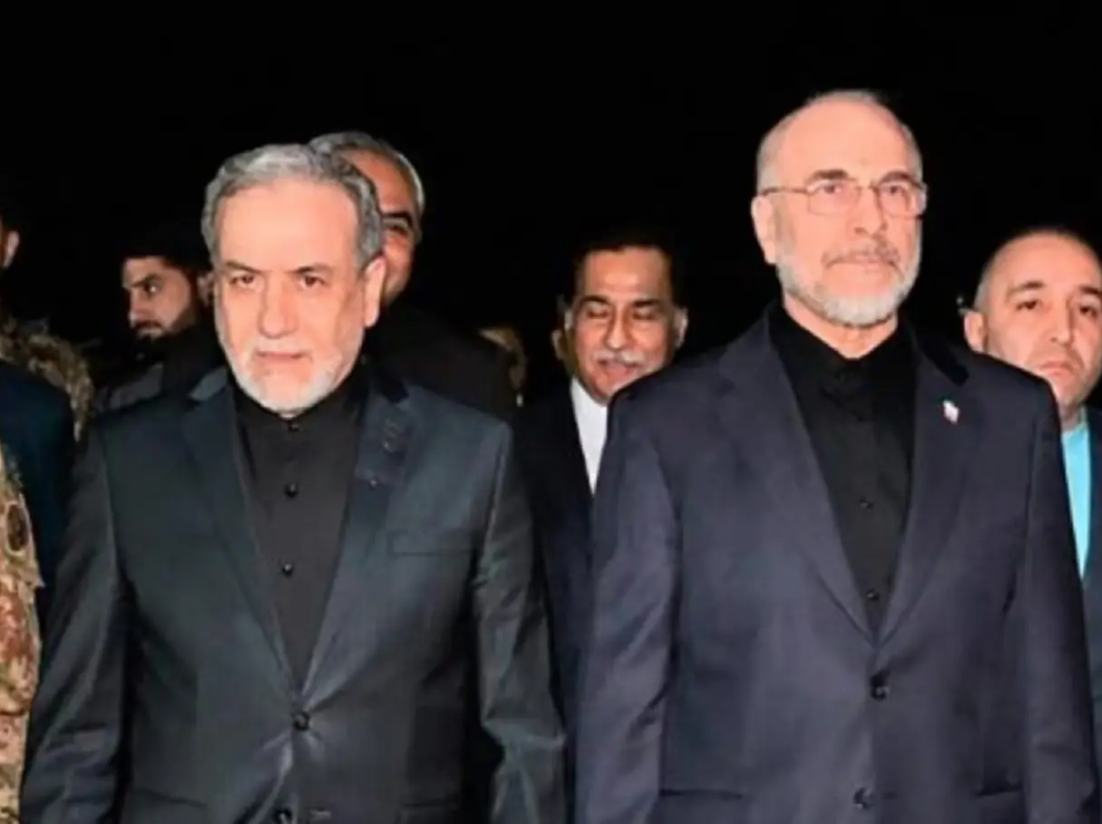 Araghchi and Ghalibaf strike defiant tone after Trump’s ‘response to Apache downing’ vow Araghchi and Ghalibaf strike defiant tone after Trump’s ‘response to Apache downing’ vow