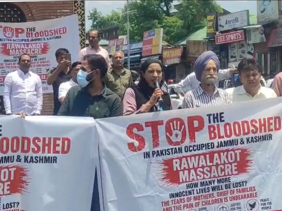 Kashmir Valley witnesses demonstrations over civilian killings in PoK Kashmir Valley witnesses demonstrations over civilian killings in PoK