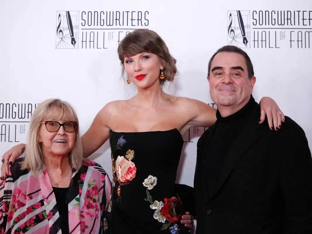 Taylor Swift makes history, becomes youngest-ever inductee into the Songwriters Hall of Fame Taylor Swift makes history, becomes youngest-ever inductee into the Songwriters Hall of Fame
