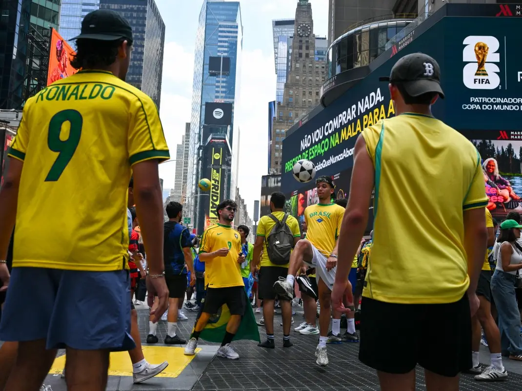 WATCH | Brazil fans take over New York's Times Square ahead of FIFA World Cup clash against Morocco WATCH | Brazil fans take over New York's Times Square ahead of FIFA World Cup clash against Morocco