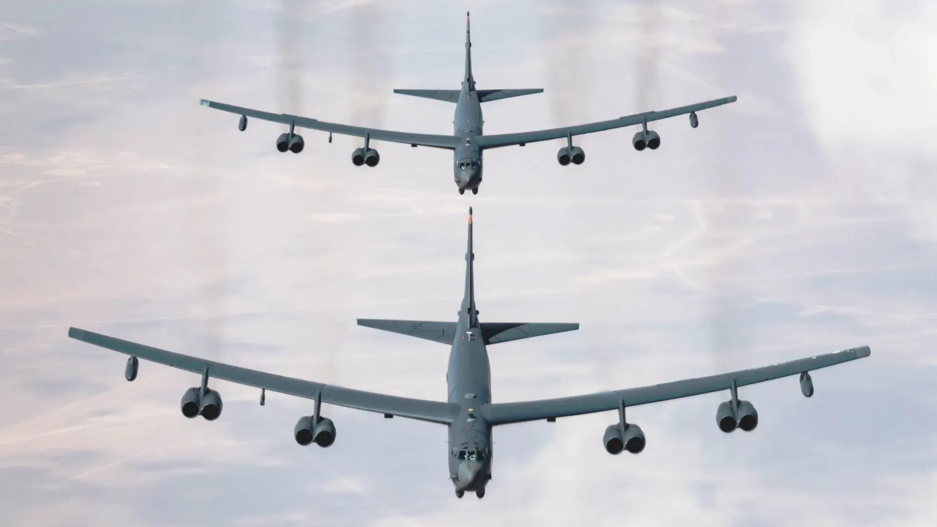 Eight-engine fury: Why is the B-52 bomber so loud?