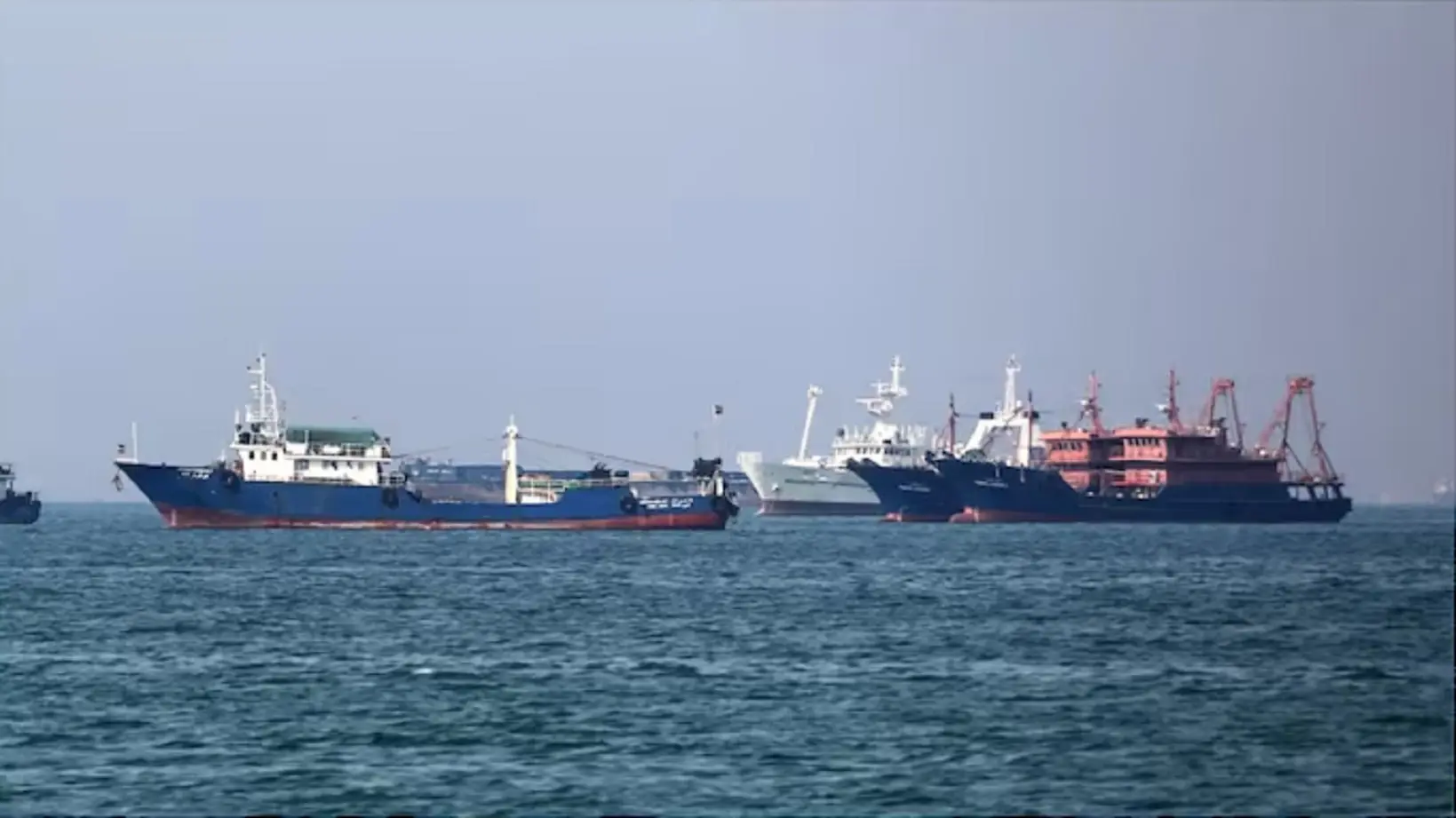 UN maritime body to evacuate 11,000 seafarers stranded in Persian Gulf since US-Iran war