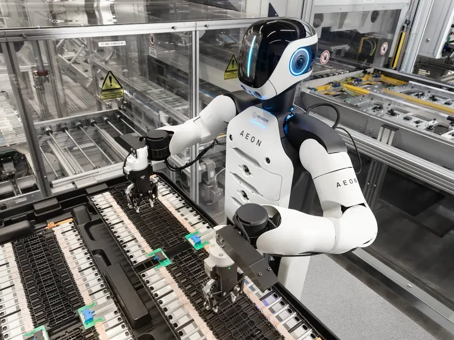 'Opportunities are shrinking': GM brings in 50 robots at Factory Zero as more than 1,000 jobs disappear