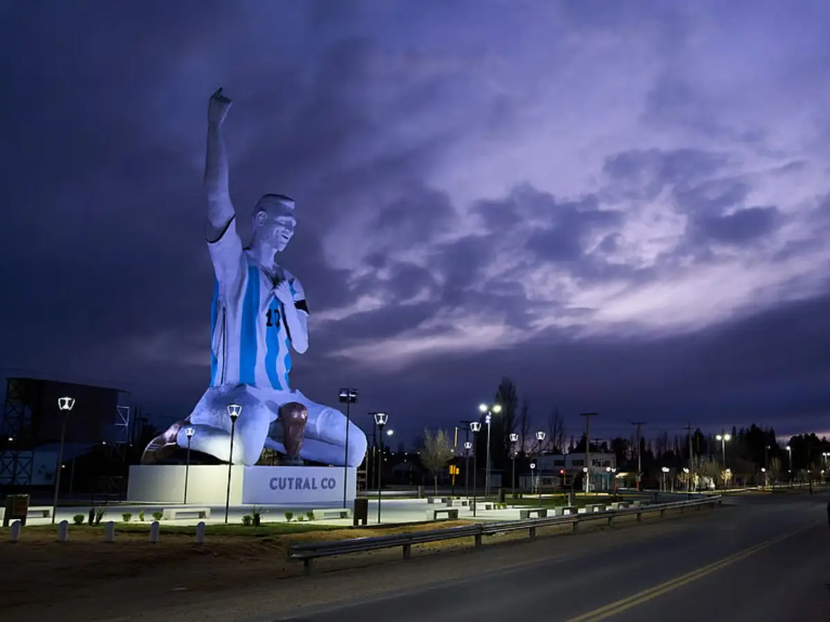 Argentina honours Lionel Messi with an 85-foot statue, bigger than the one dismantled in India