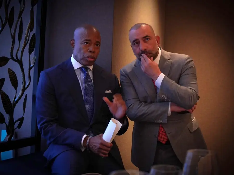 FBI arrests close aide to former New York mayor in migrant hotel bribery case