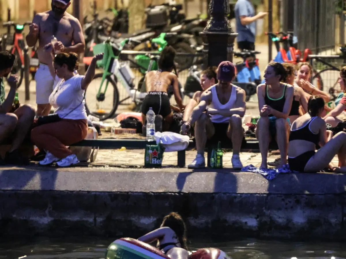 Did Paris just ban alcohol consumption and sales? What's the truth