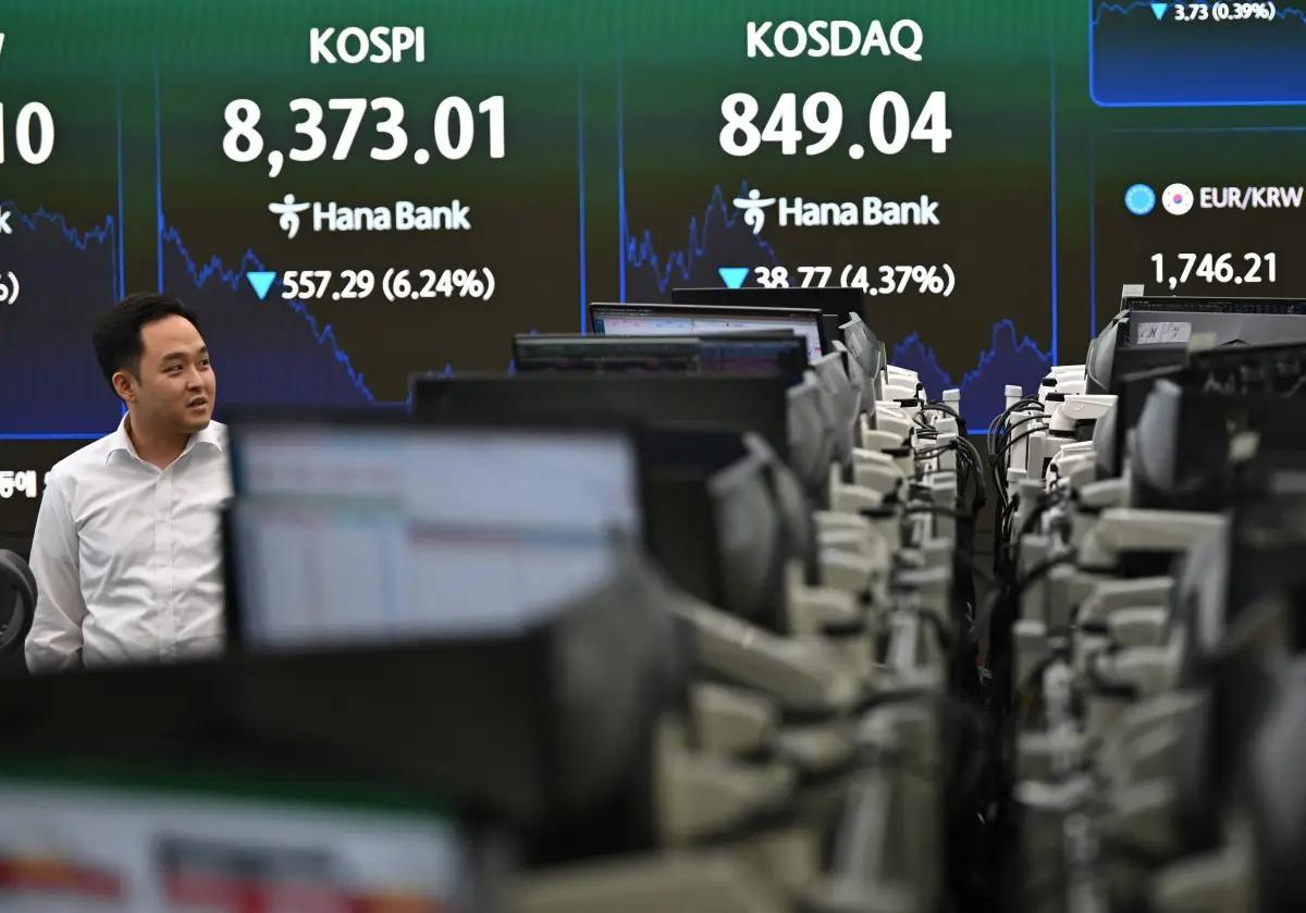 Asian stock market bloodbath: Sell-off wipes out billions across Kospi, Nikkei and Hang Seng