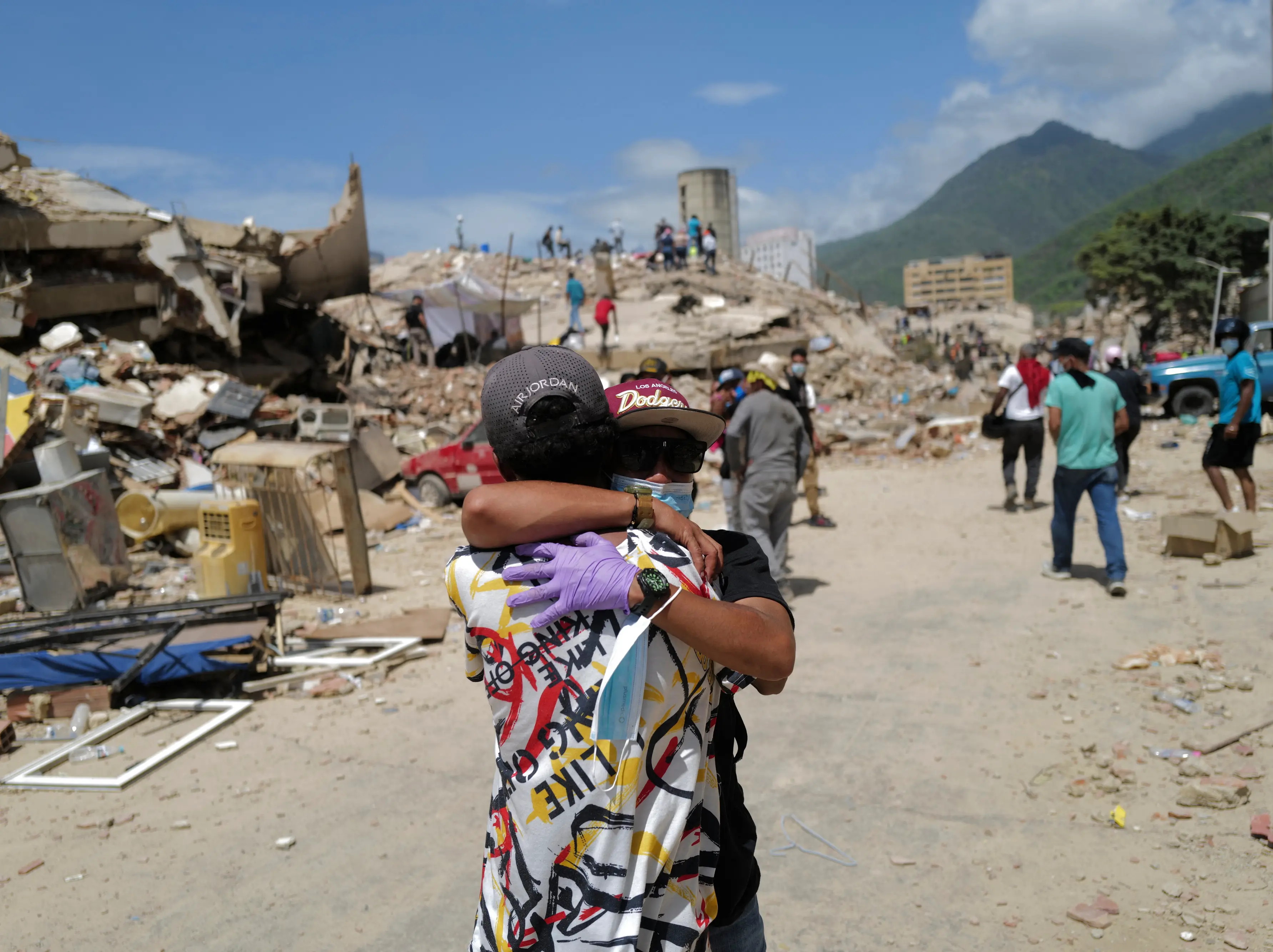 Death toll in Venezuela quake climbs above 1,400 as UN estimates damage at 6% of GDP Death toll in Venezuela quake climbs above 1,400 as UN estimates damage at 6% of GDP