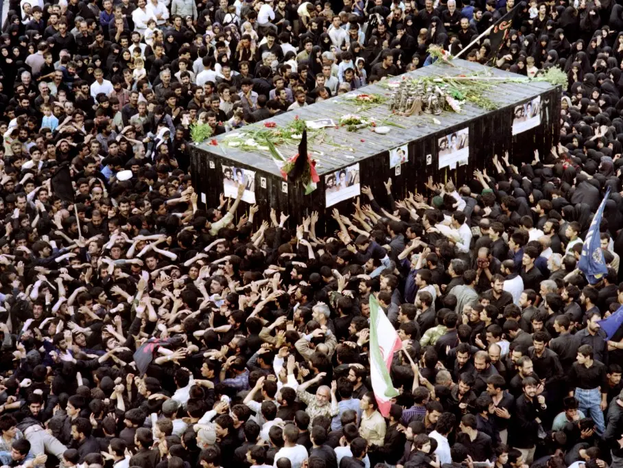 The last time Iran buried a Supreme Leader, it descended into chaos The last time Iran buried a Supreme Leader, it descended into chaos