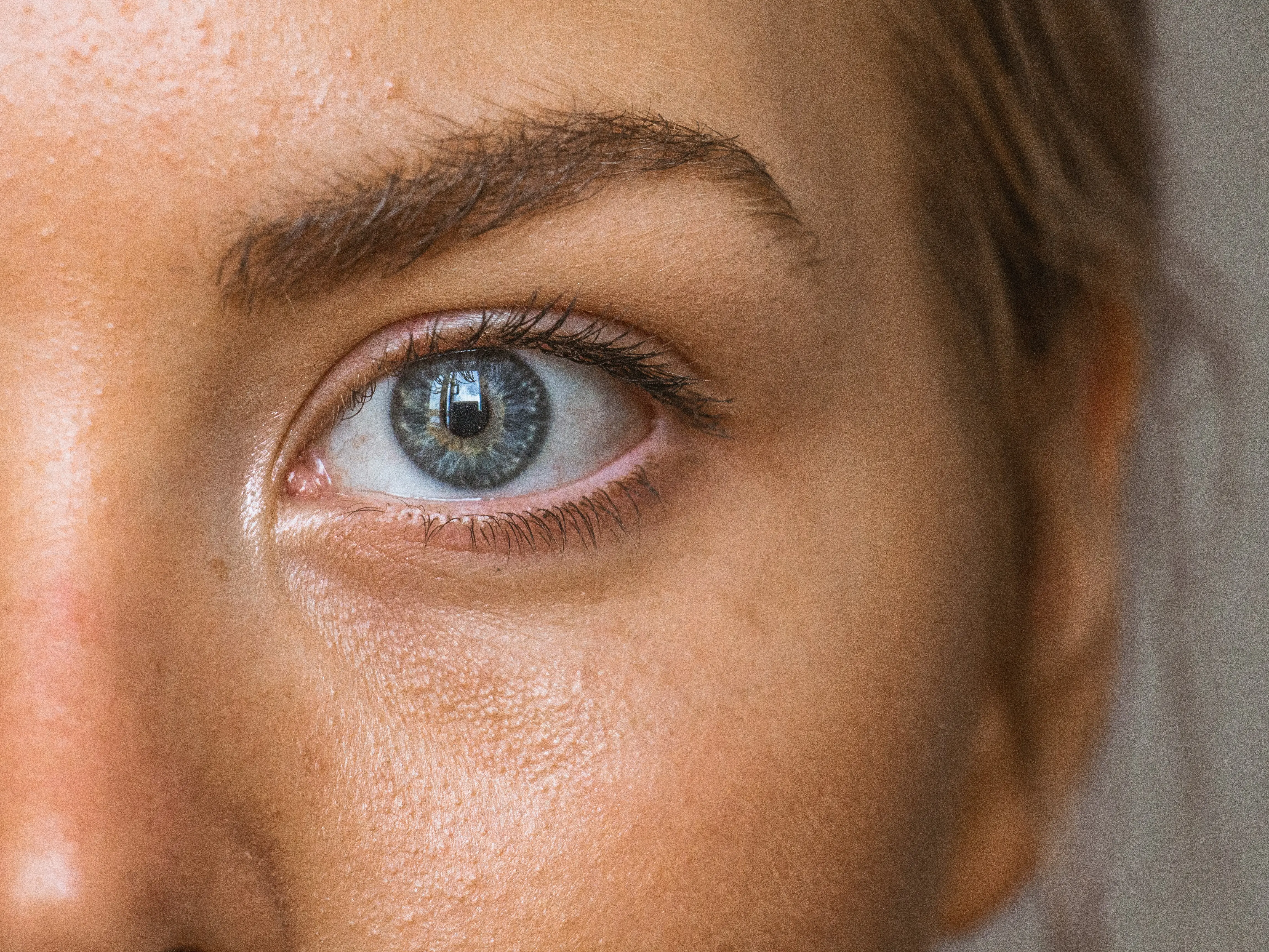 Is your air conditioner making your skin feel dry? Is your air conditioner making your skin feel dry?