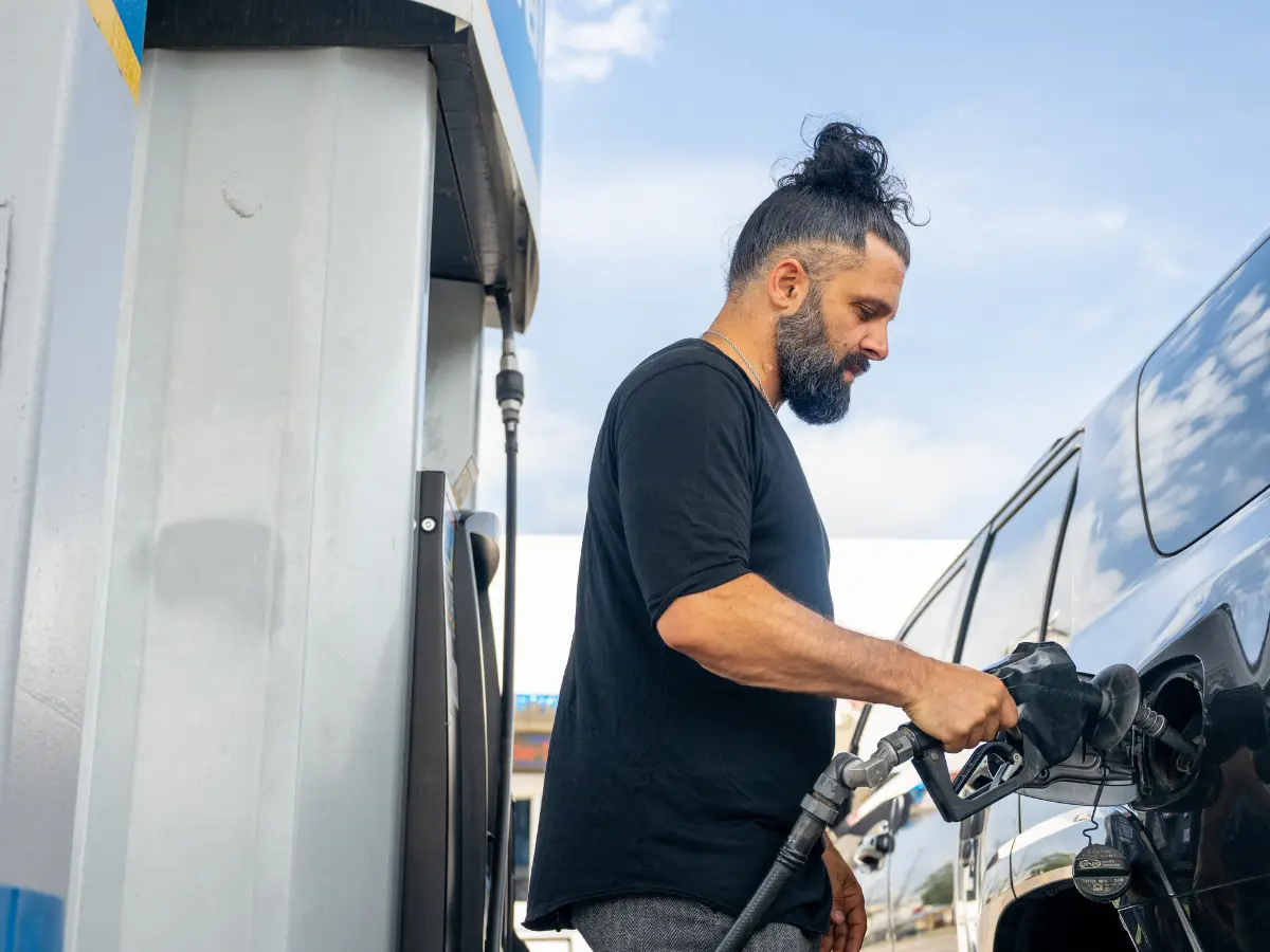 25 pumps are selling cheaper gas in one particular area of US. Check out price and details 25 pumps are selling cheaper gas in one particular area of US. Check out price and details