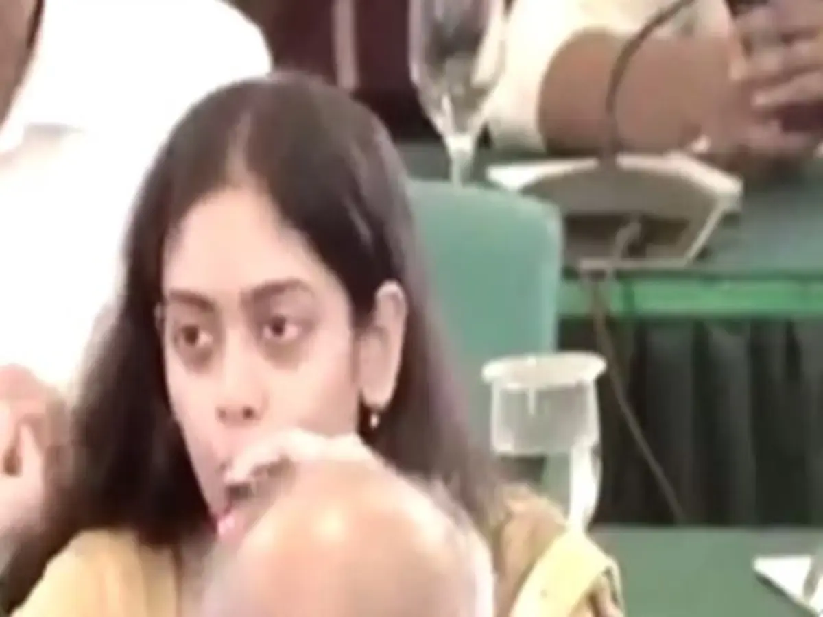 WATCH: Indian diplomat strongly objects to misrepresented map of India at Dhaka seminar