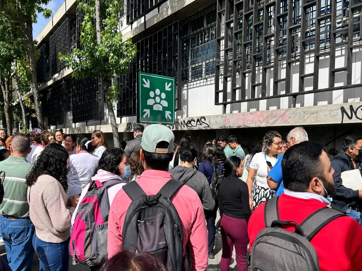 Earthquake of magnitude 7.3 jolts Mexico, tsunami warning issued Earthquake of magnitude 7.3 jolts Mexico, tsunami warning issued
