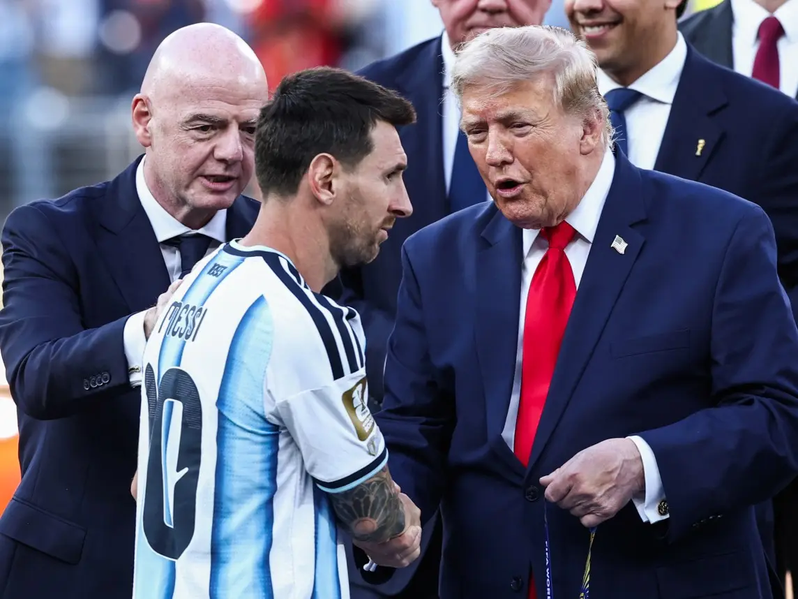 Lip reader reveals what Donald Trump told every Spain and Argentina player after FIFA World Cup final during medal ceremony Lip reader reveals what Donald Trump told every Spain and Argentina player after FIFA World Cup final during medal ceremony