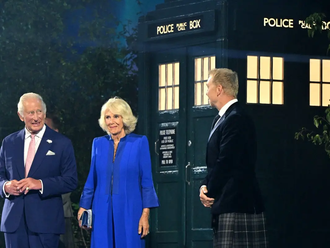 The Royals enter the Doctor Who universe: King Charles and Queen Camilla beam into Commonwealth Games in TARDIS The Royals enter the Doctor Who universe: King Charles and Queen Camilla beam into Commonwealth Games in TARDIS