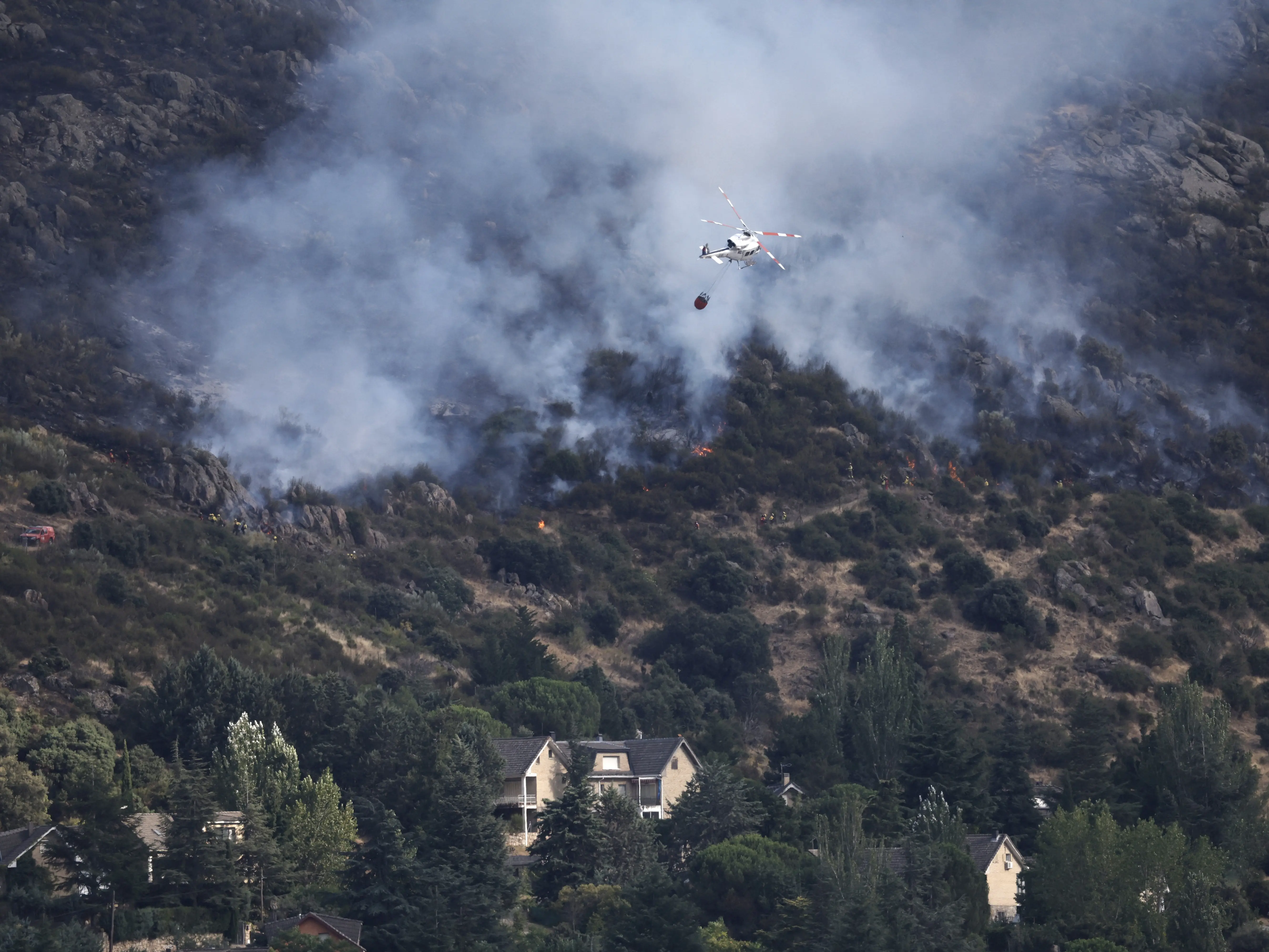 France, Spain wildfires force 267,000 to flee; Macron says, 'We will rebuild' France, Spain wildfires force 267,000 to flee; Macron says, 'We will rebuild'