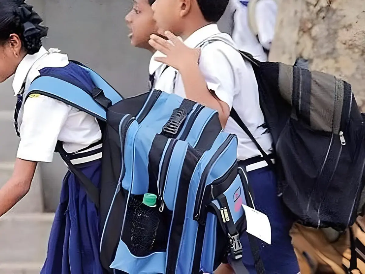 Bihar wants 'backless Saturday’ in govt schools as official notice misspells 'bagless' Bihar wants 'backless Saturday’ in govt schools as official notice misspells 'bagless'