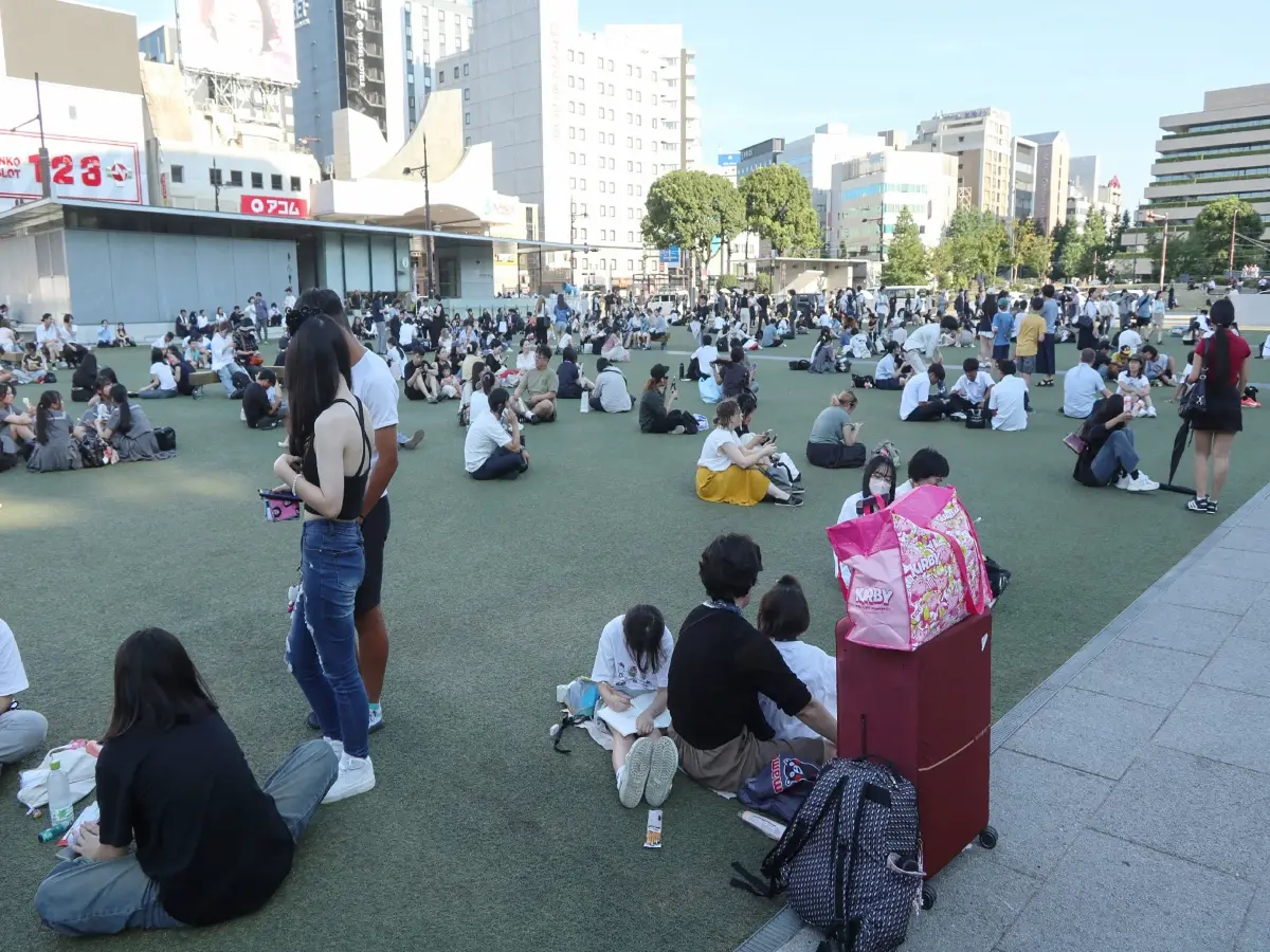 Several feared trapped inside shopping mall after 7.1 earthquake rattles Japan