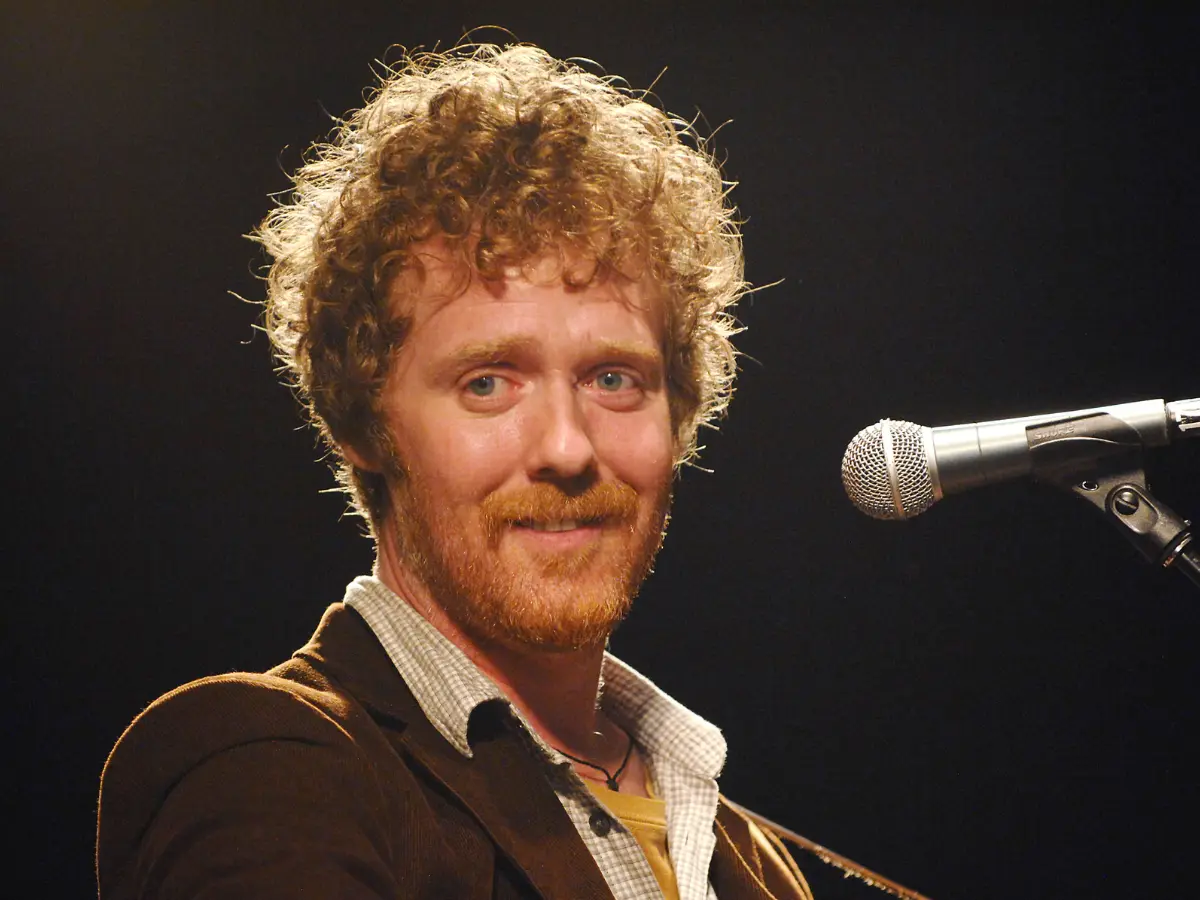 Oscar-winning Glen Hansard dies at 56 after Dublin motorcycle crash