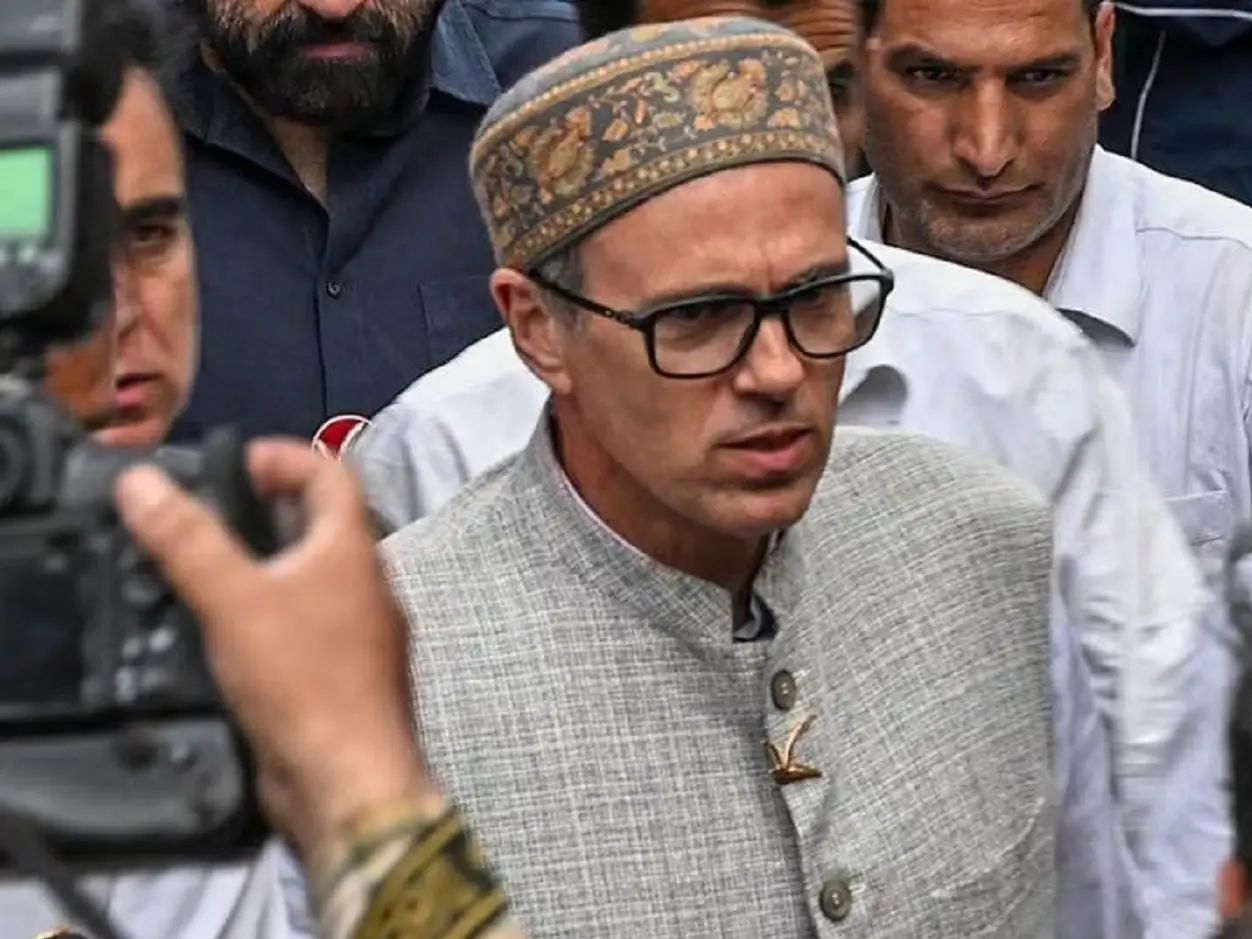 Supreme Court grants divorce to Omar Abdullah after settlement with estranged wife Payal Supreme Court grants divorce to Omar Abdullah after settlement with estranged wife Payal
