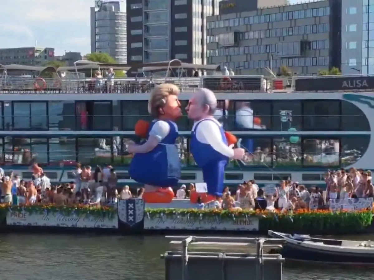 Trump, Putin kissing in Amsterdam? Pride parade’s ‘couple’ goes viral ...