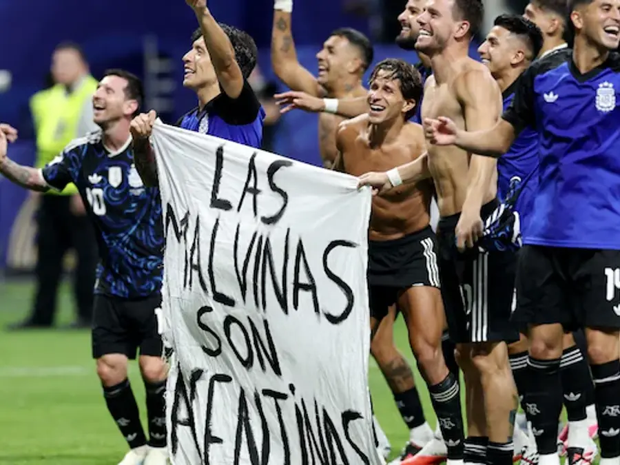 Argentina to celebrate World Cup semi-final triumph over England with special day