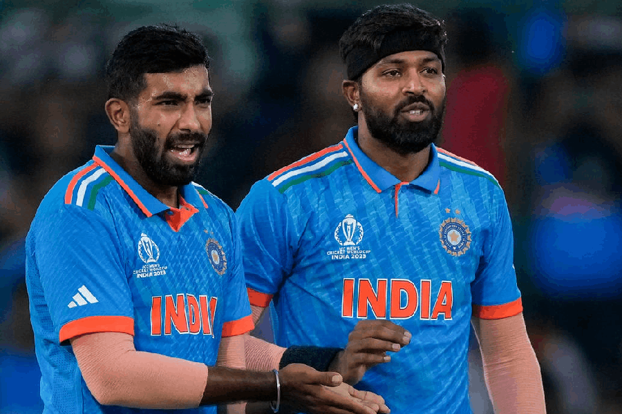 Amid injury crisis, BCCI secretary set for crucial talks with COE head VVS Laxman Amid injury crisis, BCCI secretary set for crucial talks with COE head VVS Laxman