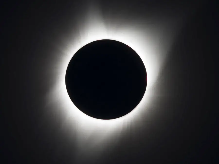 Total solar eclipse 2026: One-of-a-kind structure will emerge during the rare event. Details